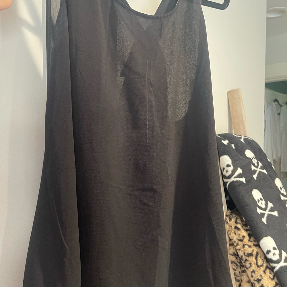 C Black Sleeveless Blouse